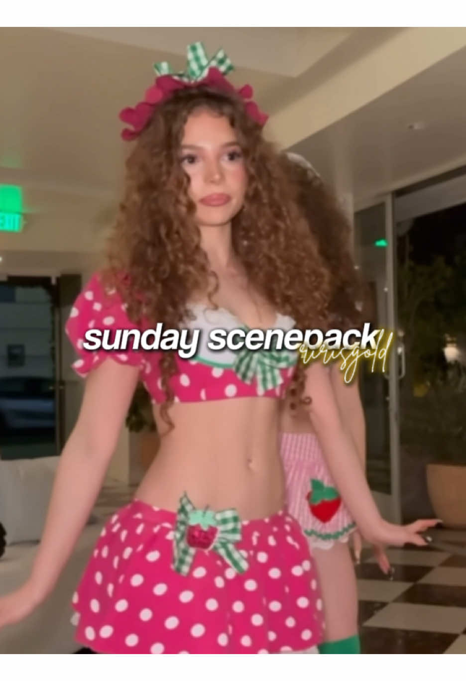 sunday strawberry shortcake scenepack with quality + coloring give creds!! @sundaykalogeras  video: kalogeras sisters go to haloween parties #fyp #sunday #sundaykalogeras #kalogerassisters #famousme  @demitrakalogeras @Eliana Kalogeras @Noah Risling @Patrisha 