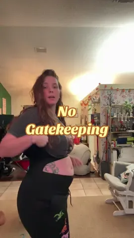 Wrap yourself in comfort and confidence 🌷 The Momcozy Ergonest Pregnancy Belly Band delivers gentle belly and back support, reduces strain, and improves posture — all while staying soft, breathable, and discreet under your outfit. A must-have for every expecting mama! 💖 #PregnancyBelt #MomLife #MaternityCare #BumpStyle #tiktokshopblackfriday 