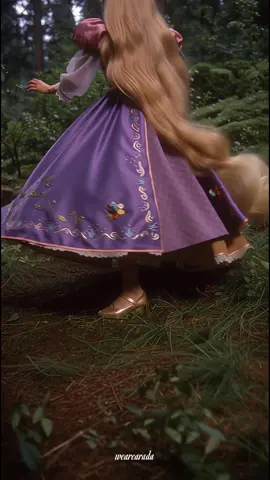 Tangled ☀️🌺🎀 #tangled #wearearada #rapunzel 