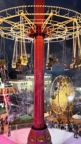 افضل لعبة في دولة ليبيا وأكبر لعبة في ليبيا في مدينة طبرق😍📸 ملاهي إخلاص ابلاز طبرق😍📸#ملاهي #المصور_عبدالغني_العوامي📷✅ #اخلاص_بلازا #اجواء_حلوة #اجواء_سعيدة #العاب_ناريه #ليبيا #اجواء_خيالية 