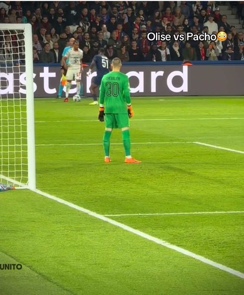 Olise vs Nuno Mendes 💀 #olise #nunomendes #psg #footballedit 