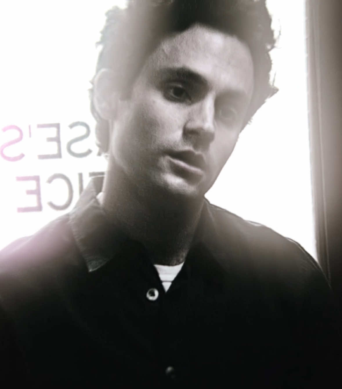 Watch my horrendous attempt at using different clips🤧||#joegoldberg #joegoldbergedit #you #pennbadgley #viral 