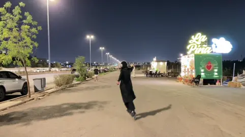 🎧🤍 #explore #fyp #foryou 