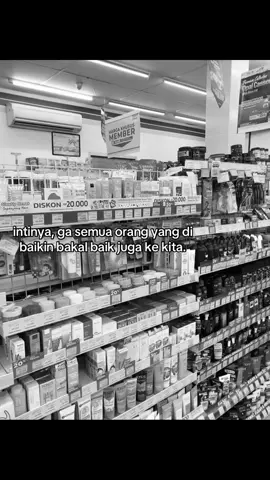 makin di baikin makin disepelein  #foryoupage #fotolive #katakata #gaharusbaik #gawaras 