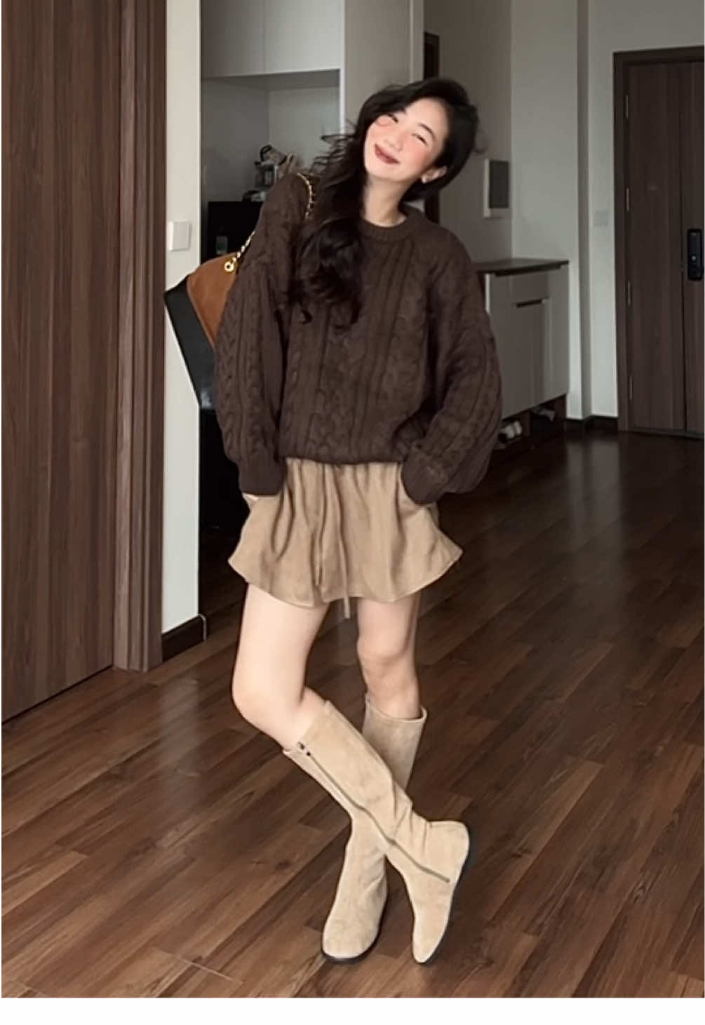 chiếc len vặn thừng đầu tiên cho mùa giáng sinh này #xuhuong #thoitrangnu #aolen #giangsinh #macgidexinh 