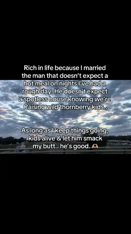 Every house is different.. but our home is happy. 🩵🫶🏼 #happyathome #husbandwife #marriage #raisingkids #bluecollar 