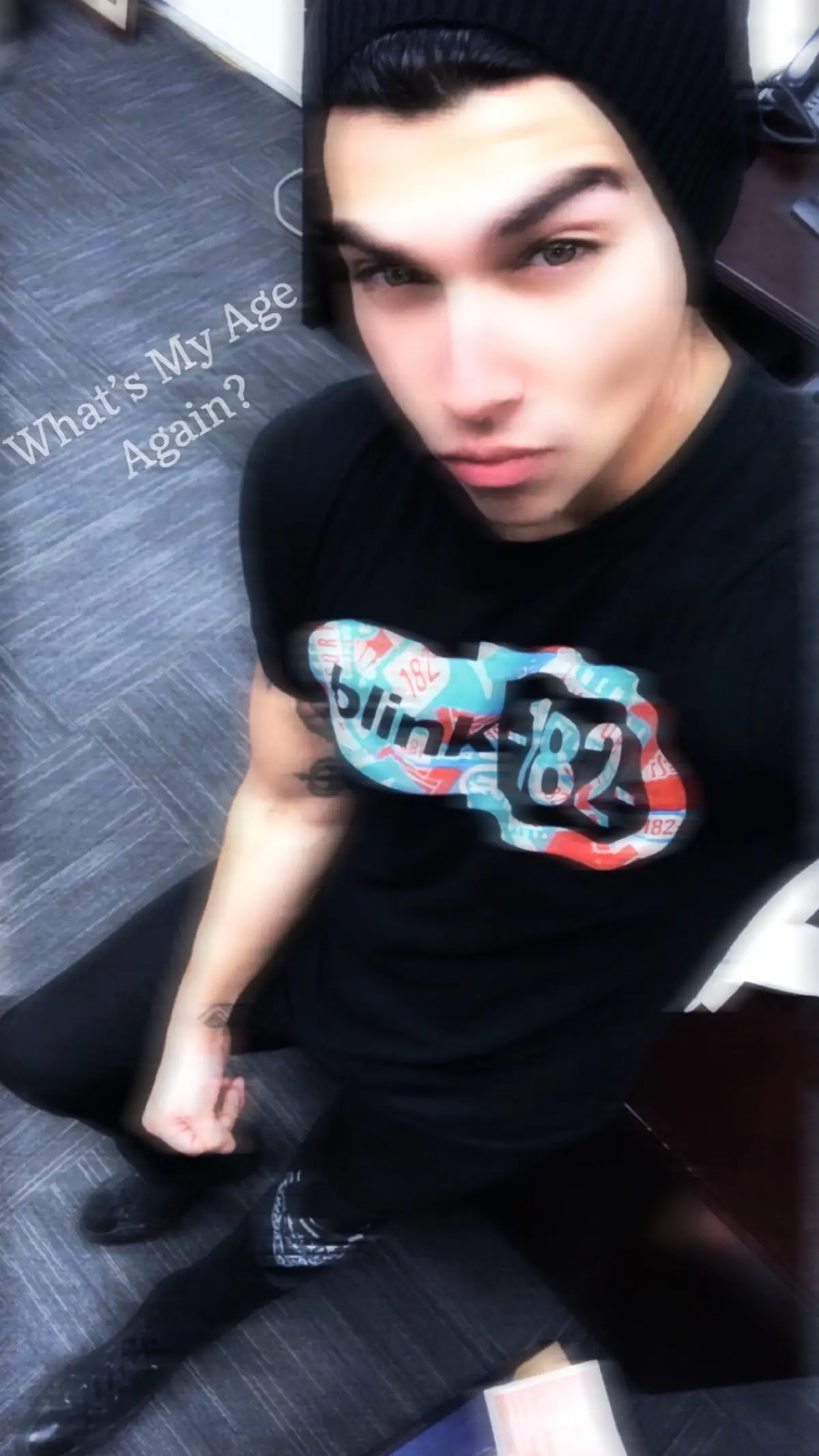 Forever Emø. 🖤🥀 #Alternative #Emo #PopPunk  #WelcomeToTheNewBrokenScene #KingsAndQueensOfThePromise   