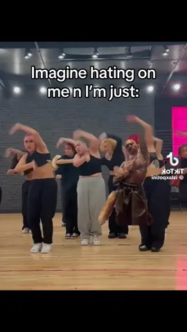 Unbothered? Is that the word? Lmao ANYWAY THIS CHOREO SCRATCHES THE CORNER OF MY BRAIN I SWEAR #greenscreenvideo #parrisgoebel #royalfamilydancecrew #wherehaveyoubeenallmylife #rihanna 