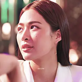 I'm madly in love with her | scenepack in my bio #thesecretofus #lingorm #linglingkwong #ormkornnaphat #glseries @Lingling Kwong @ออมออมเอง:^D 