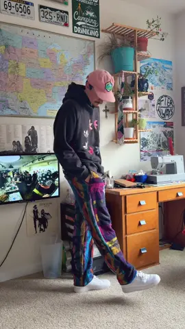 Thrifted Towel Upcycle! #upcycling #sewing #sustainablefashion #thrift #upcycledfashion 