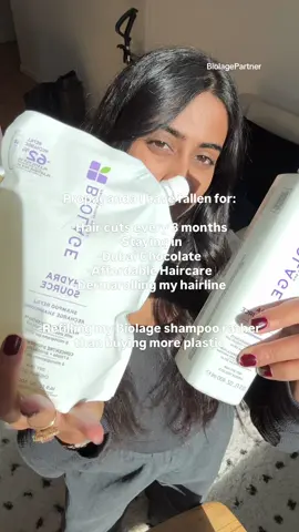 lower carbon footprint and more hydrated hair, sign me up!! @BIOLAGE #BiolagePartner #glossyhair #hydratedhair #refills #longhair 