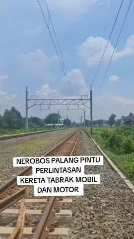 keretatabrakmobildanmotor#viral #fyp #