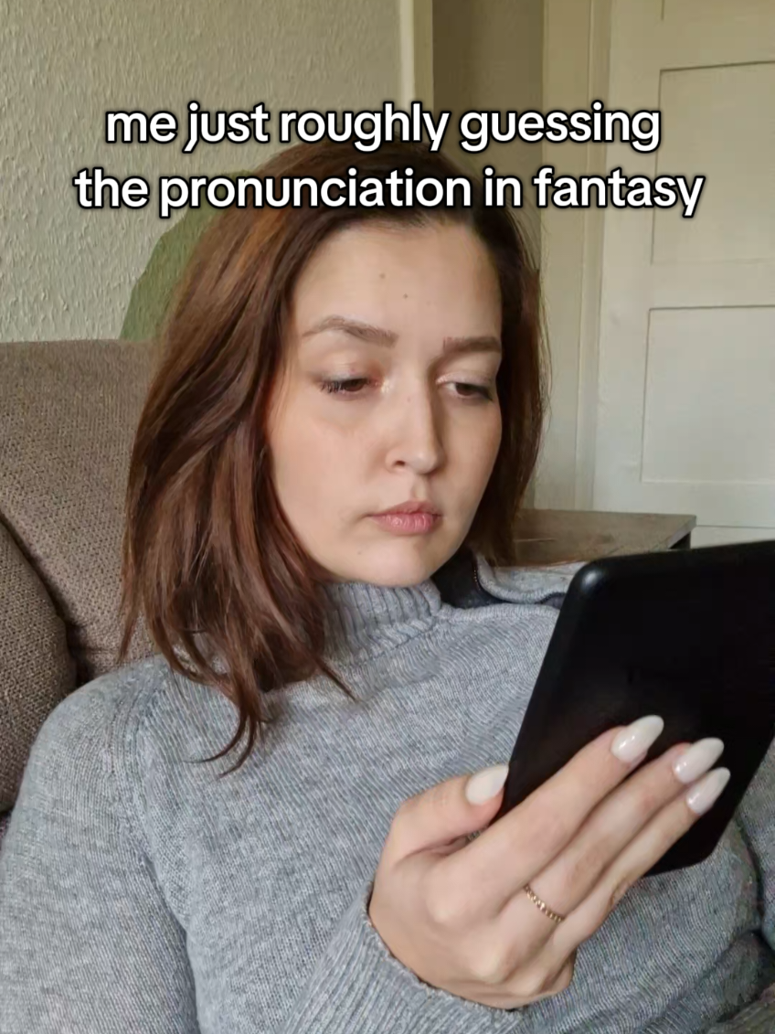 this is me in every fantasy book 😂🫣  #bookishhumor #bookishthoughts #fantasybooktok #fantasybooks #BookTokHumor 