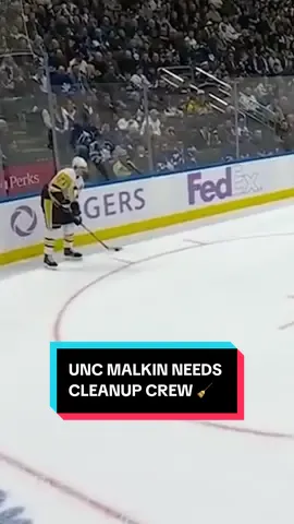 move that for me plz #NHL #hockey #highlight #EvgeniMalkin #PittsburghPenguins 