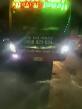 Lên 8 xe xuống 8 xe nha cả nhà xe Quỳnh Quý luôn sẵn sàng phục vụ mọi người trên mỏi nẻo đường❤️#phuxevuitinh😅 #fbngocxien #xekhachvietnam🇻🇳 #nhaxequynhquy #laichau #xuhuongtiktok 