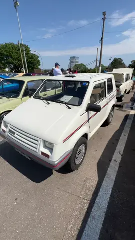 Olha o Gurgel BR-800 que encontramos de ano 1992. Está inteirão 😁 #gurgel #br800 #carroantigo #fyp #foryou