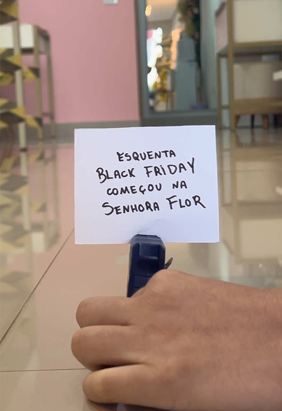 💥 O Esquenta Black já começou na Senhora Flor! 🌸✨ Descontos imperdíveis nas semijoias que você ama, corre garantir as suas!!!😍 🛍️ Vem brilhar com preço de Black! #EsquentaBlackSenhoraFlor #SenhoraFlorSemijoias #BlackFriday2025 #PromoçãoSenhoraFlor #SemijoiasFemininas     