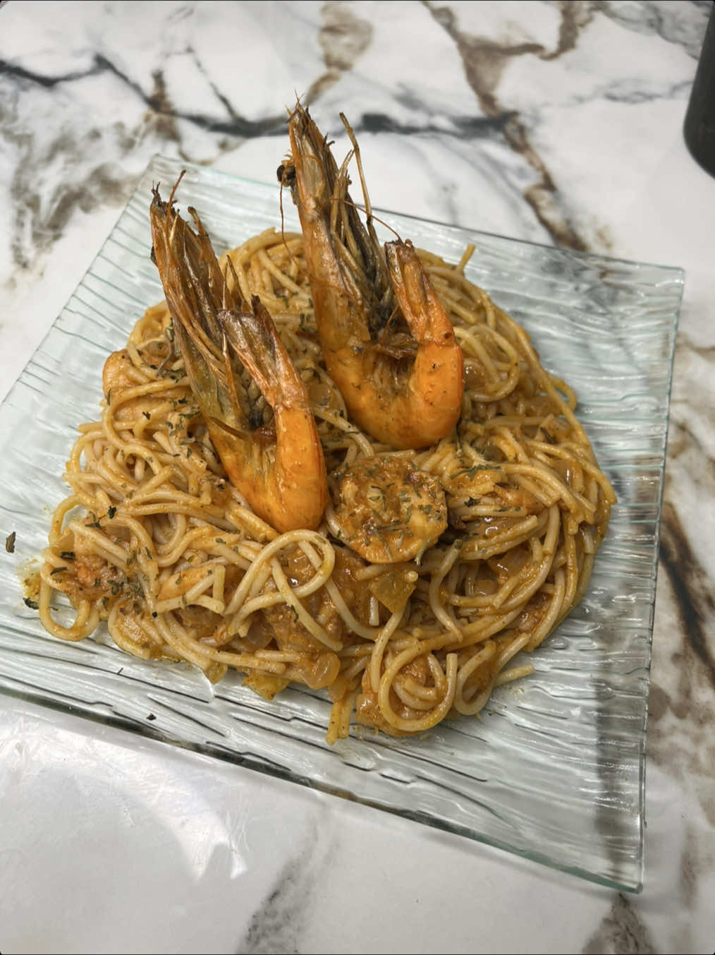 insta: penchic                                     abonne toi pour plus de recette rapide                                                  #crevette #pâtes #spaghetti #fyppppppppppppppppppppppp #penchic