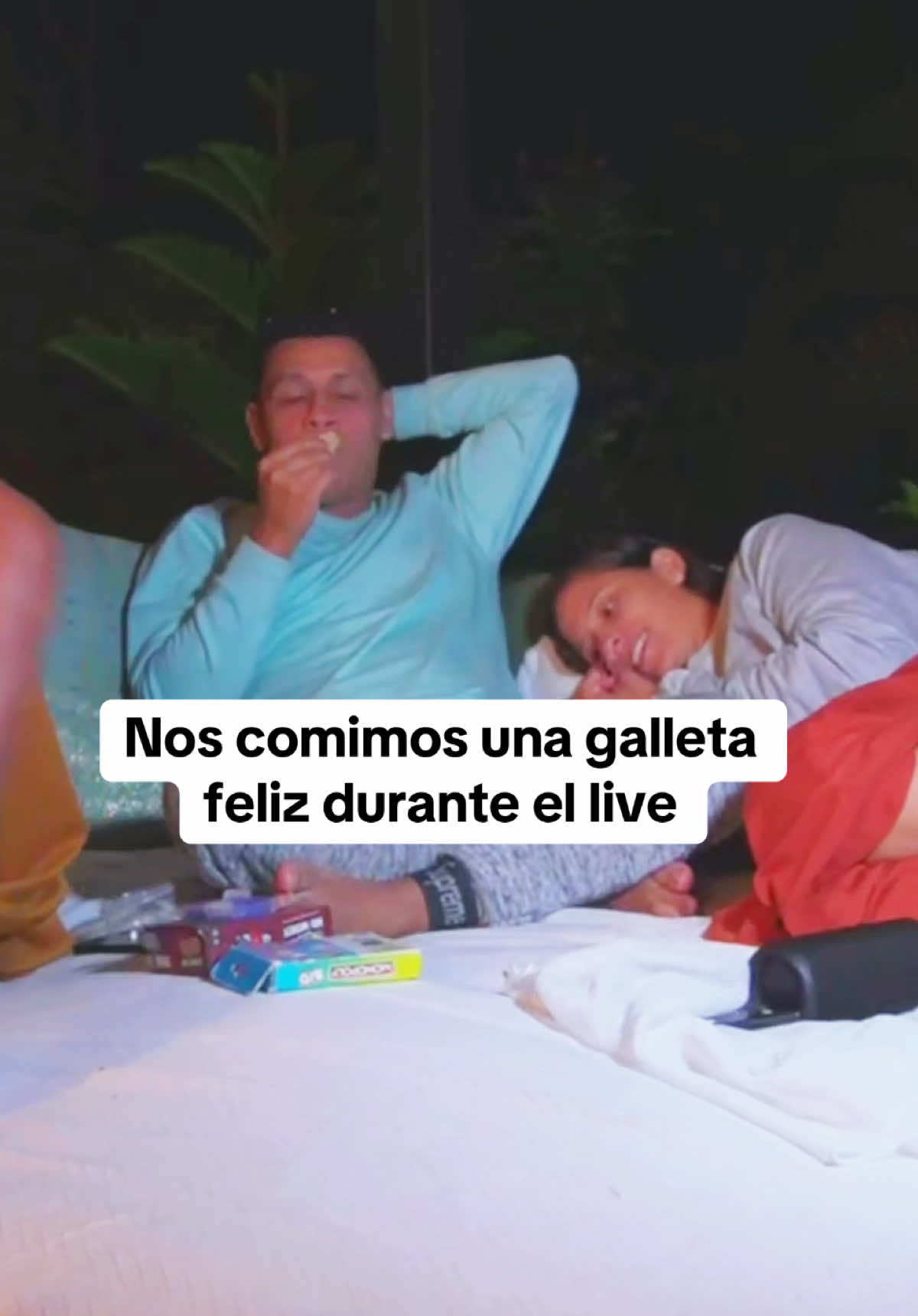 Nos comimos una galleta feliz y esto pasó…