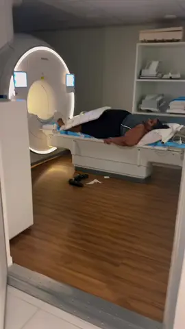 COMENTA AÍ MULHER 🗣️ dia de exames . #creatorsearchinsights #foryou #plussizefashion 