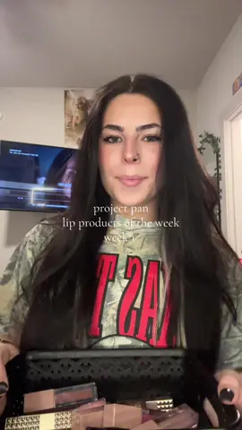 got this genius idea from @susiefan and absolutely love it !! #projectpan #lippies #liproducts 