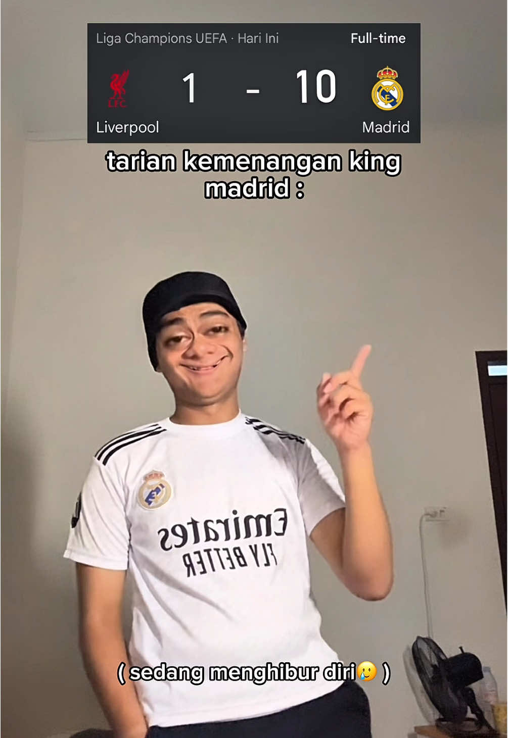 sedang menghibur diri🗿