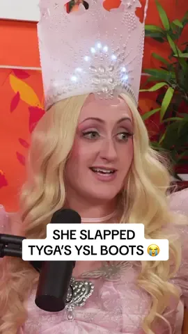 a girl can’t seek community at the Post Malone album release party?? 🤕 @Drew Afualo @secret brittany #storytime #tyga #postmalone 