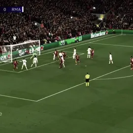 نفس الخصم ونفس الملعب ، ولكن الشخصية تفرق 🤷🏻‍♂️ #manchesterunited #fyp 