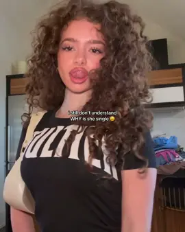 she deserves a normal man #kalogerassisters #fyp #foryoupage #viral #blowup - @sundaykalogeras  @Eliana Kalogeras @demitrakalogeras 