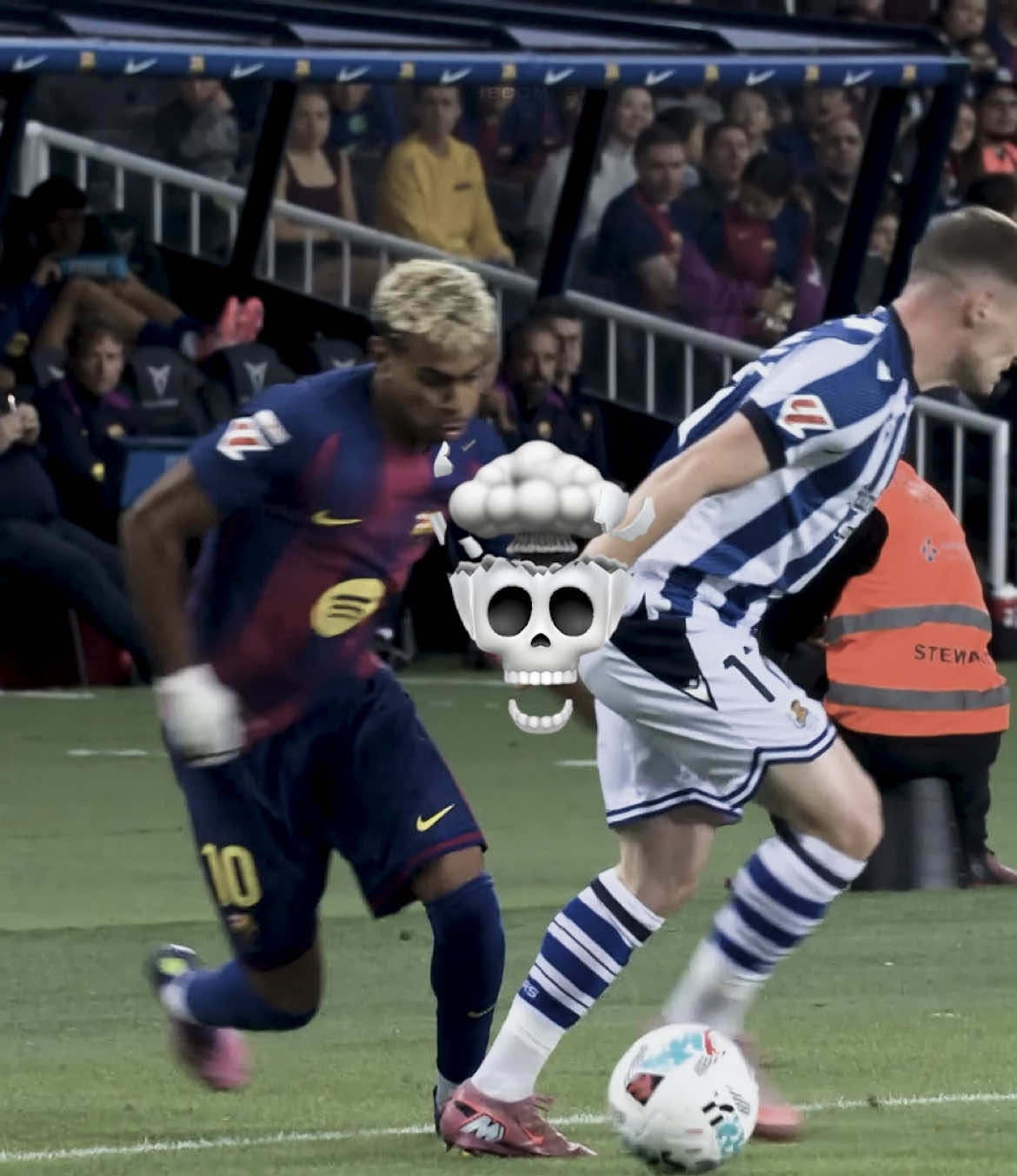 Lamine Yamal Humiliating Skills ☠️🔥 #yamal #lamineyamal #fcbarcelona #football #fyp 