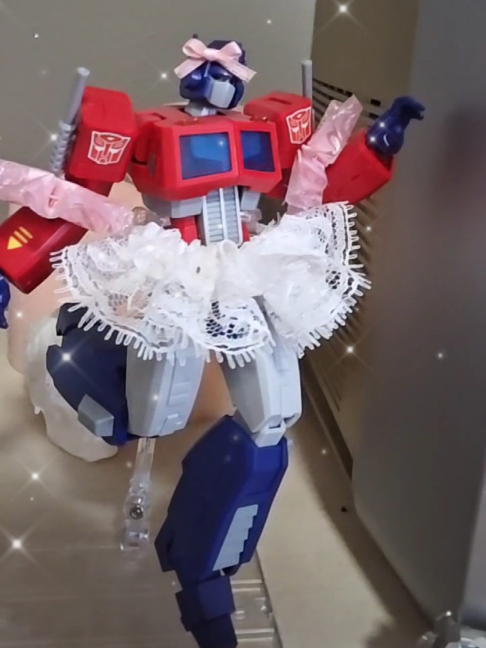 I think SS-56 Shockwave is my next victim 😼🙏 #transformers #maccadams #figures #DIY #yass 