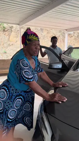 PART 2:We ran to tell my mom that her babies bought a car🥹🤧it breaks my heart that she’s not here to witness it herself but I know she’s happy as much as granny was🥹🥺and I hope she’s proud of us😔❤️miss you everyday mommy and thank you for everything sdudla sami❤️🤧hope amazulu akuphethe kahle lapho🥺❤️‍🩹🕊️@Buhle Fuze 