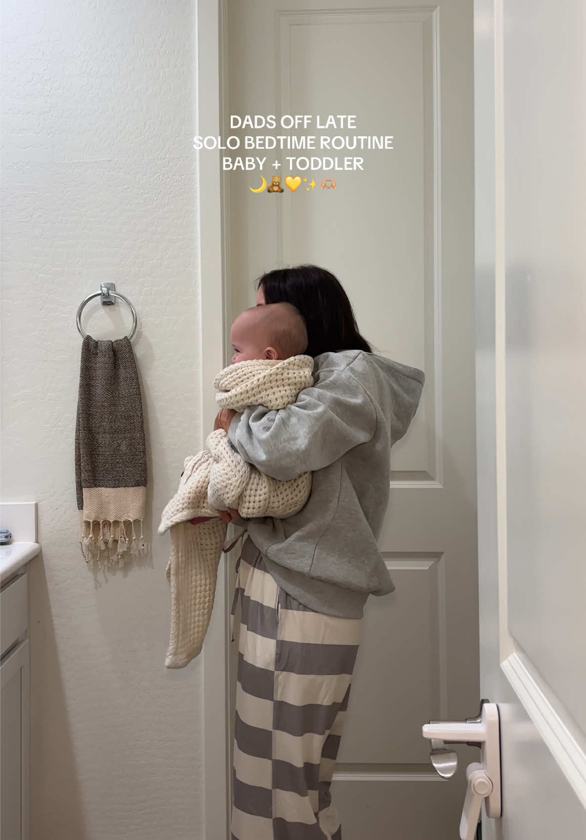 Who else has a Halloween decor obsessed toddler?!🎃✨🤭👻Zarbee’s has been in our home for years!!! So grateful for clean ingredient products as we enter the season change and starting school! #ZarbeesPartner @Zarbee’s  †Soothes coughs associated with hoarseness ‡Ivy leaf extract helps your child when they are coughing to clear mucus *These statements have not been evaluated by the Food and Drug Administration. This product is not intended to diagnose, treat, cure or prevent any disease.