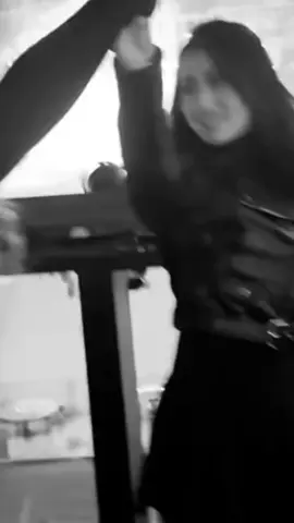 انا غيرك ما بدي #مايا_ماجد @Maya Majed 