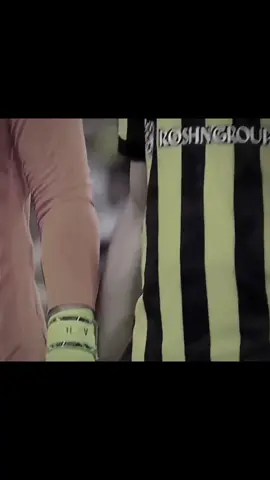 هو الاول سيد كل النوادي 💛🖤💛🖤#الاتحاد 