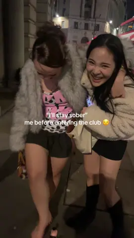 that guy at the back 🤔