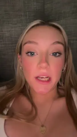 Don’t you agree? #model #fashion #meme #talking 