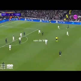 e van de Ven mesmo golaço do zagueiro do tottenham... #foryoupage  #foryou  #fyp 