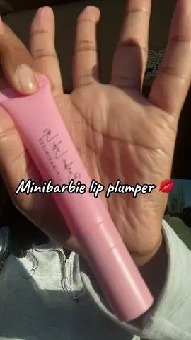 It def work but it was too intense for me 🥲 I had to give it to my hg 💔🥲 #fyp #fypシ #lipplumper @MINIBARBIE⭐️ 