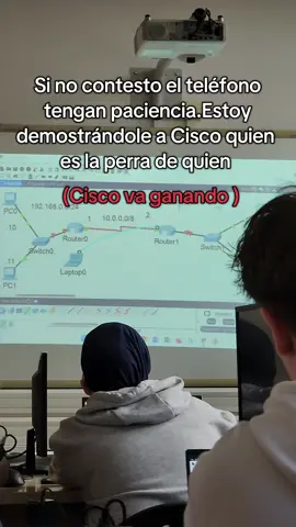 Ayudaaaa🤣#fouryoupage #fyp #universidad #cisco #viral 