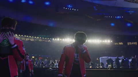 Faker Multiverse #faker #worlds #leagueoflegends #fakeredit #riotgamesleagueoflegends 