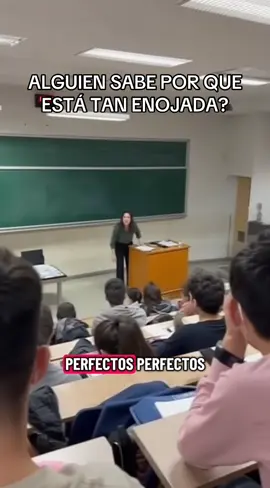 Como nos grita la profe 🫩 #profesor #universidad #uba 