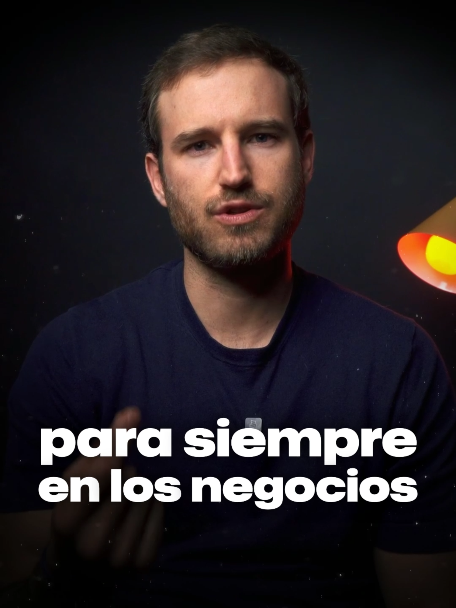 🔥 Una frase que me cambió la vida para siempre: “Mi negocio es el reflejo del tiempo que invertí en mí en el pasado.” 💭 Porque entendí que no construyes resultados, construyes la persona que los genera. Y cuando inviertes en tu mente, en tu energía y en tus hábitos, el negocio solo sigue el ritmo. 🚀 No hay éxito sin crecimiento interno. Lo que ves hoy… es solo el eco del esfuerzo de ayer. #Mentalidad10x #AltaFrecuencia #CrecimientoReal #ModoResultados #PiensaEnGrande #EstrategiaYAcción #DisciplinaDiaria #MarianoPorter #Transformación #NegociosConPropósito #AcciónNoTeoría #MentalidadDeGanador