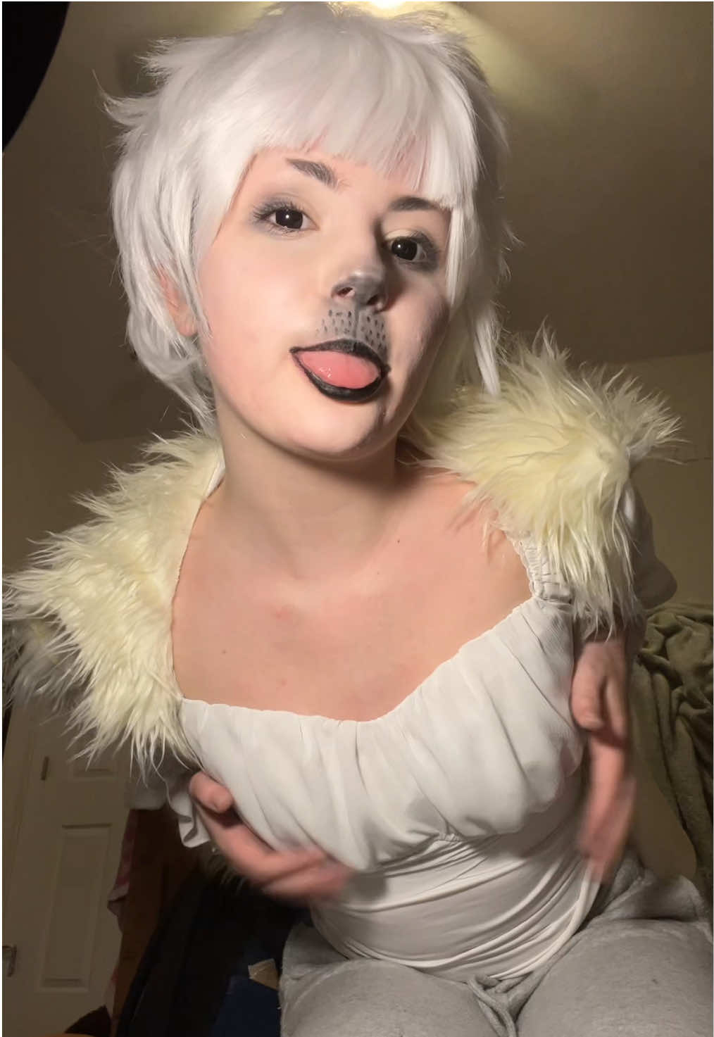 SEAL makeup❤️🦭🐟 do we love it!! #seals #seal #fyp #sealsoftiktok #makeup 