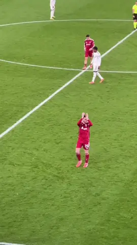 #UCL #YNWA #ลิเวอร์พูล #liverpool  👏🏻 A deserved recognition for Andy Robertson vs. Real. Great to see Robbo back in the side and thriving.