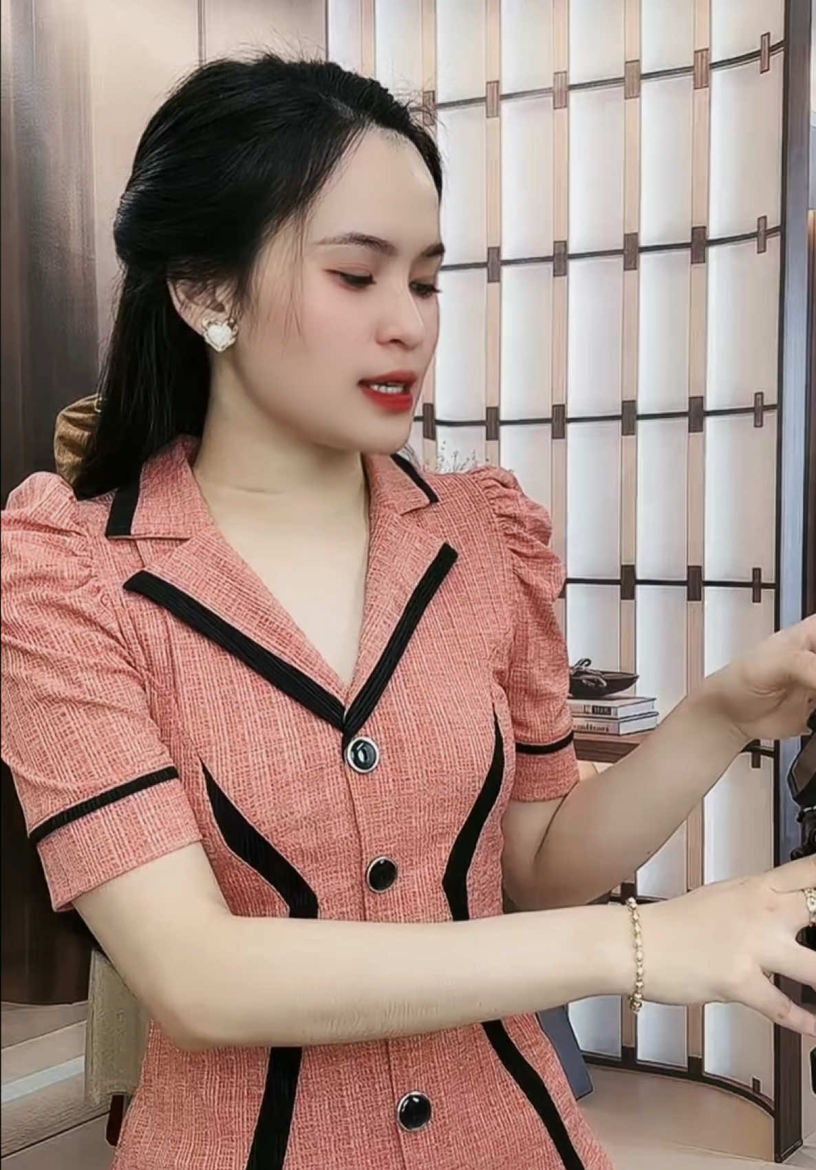 SET Bộ Mặc Nhà cực xinh xắn cho các mẹ. #dobomacnha #doboxinh #thoitrangnu #thoitrangtrungnien #xuongdobothanhngoc  @Xưởng Đồ Bộ Thanh Ngọc 