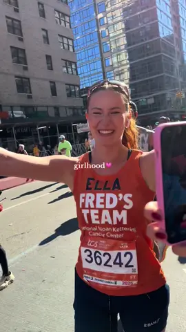 just a reminder to show up for your friends @New York Road Runners @TCS New York City Marathon @fredsteammskcc @Ella #nyc #newyork #nycmarathon #marathon #girlhood 