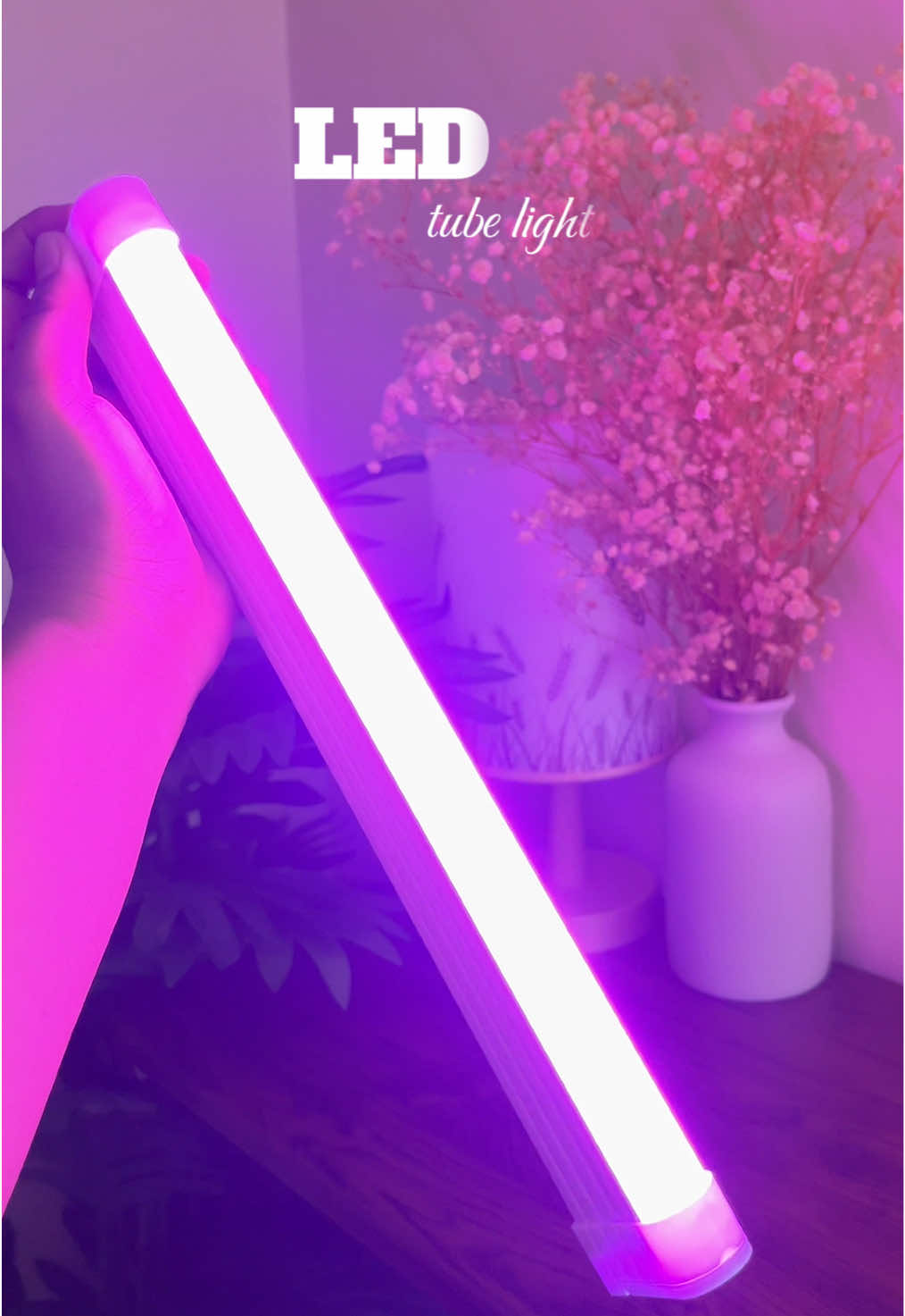 This LED Tube Light is useful in many ways. ✨ #tubelight #ledtubelight #ledlight #lights #photographylights 