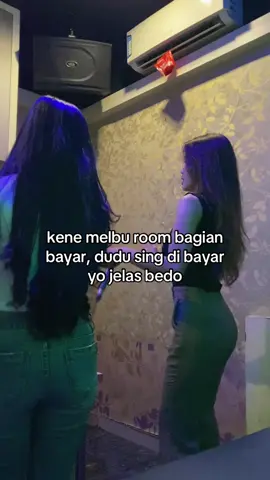 ora kelas e kak 🤪 @INUL VIZTA SALATIGA #inulvizta #karaoke #sonia #fypage #fy 