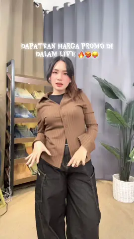 Masuk live sekarang 💙🗣️🫵🏻🔥#seluarstylo #fyp #jiestshirt #baggyjeans #outfit 